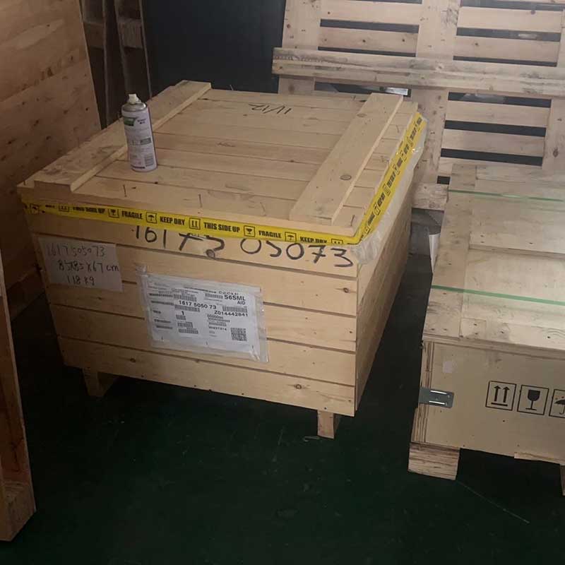 1092090481 Мотор Atlas Copco